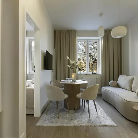 Elite Aura Old Town Apartament *