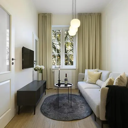 Elite Aura Old Town Apartament *